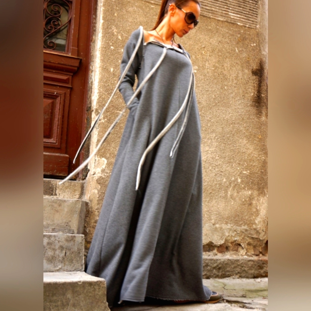 Cotton Maxi Dress with Side Pockets